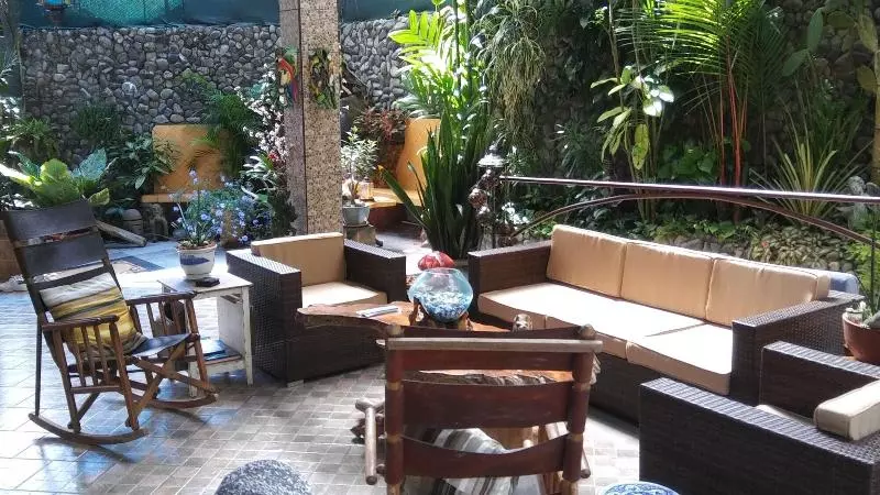 ペンション Coyaba Tropical Elegant Adult Guesthouse