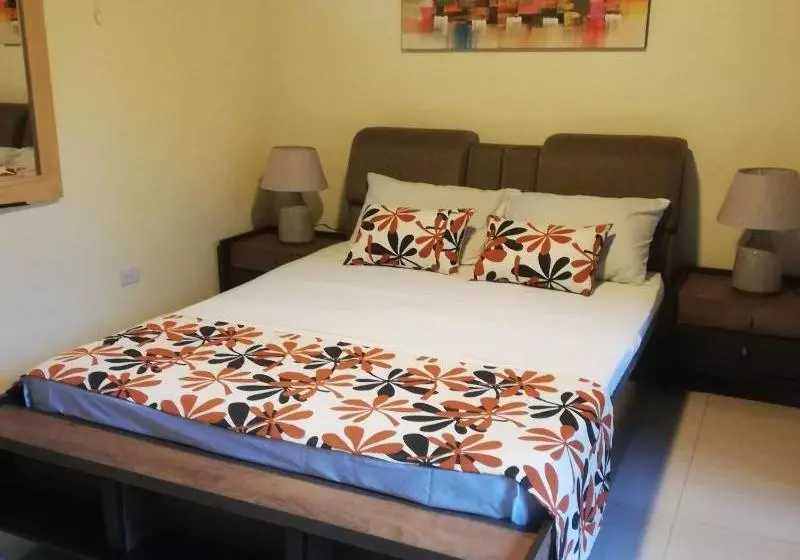 ペンション Coyaba Tropical Elegant Adult Guesthouse