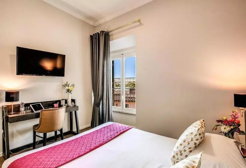 پانسیون Piccola Navona Roof Garden