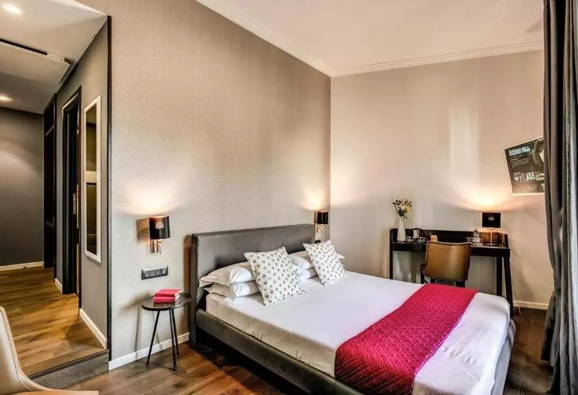 پانسیون Piccola Navona Roof Garden