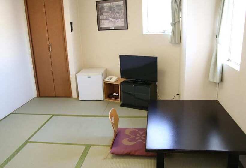 ریوکان Itoen Hotel Bekkan