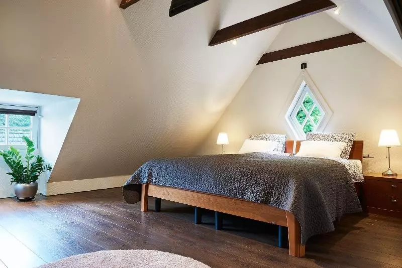 Aamiaismajoitus (B&B) Guesthouse Villa Emmen