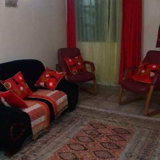 تختخواب و صبحانه Simani Guest House