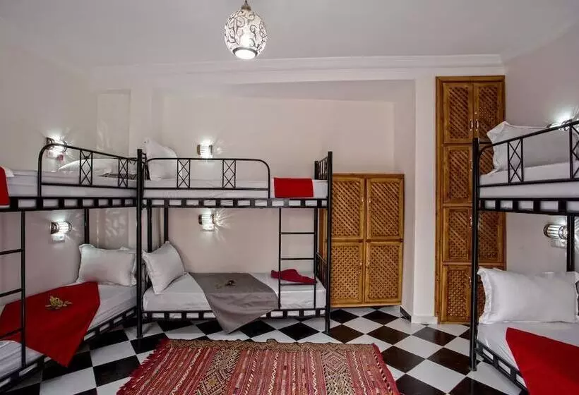 Hostel Amour D Auberge