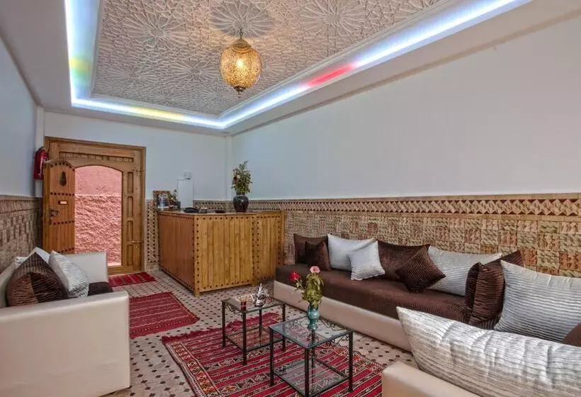 Hostel Amour D Auberge