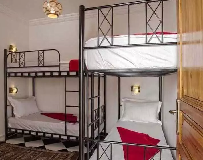 Hostel Amour D Auberge