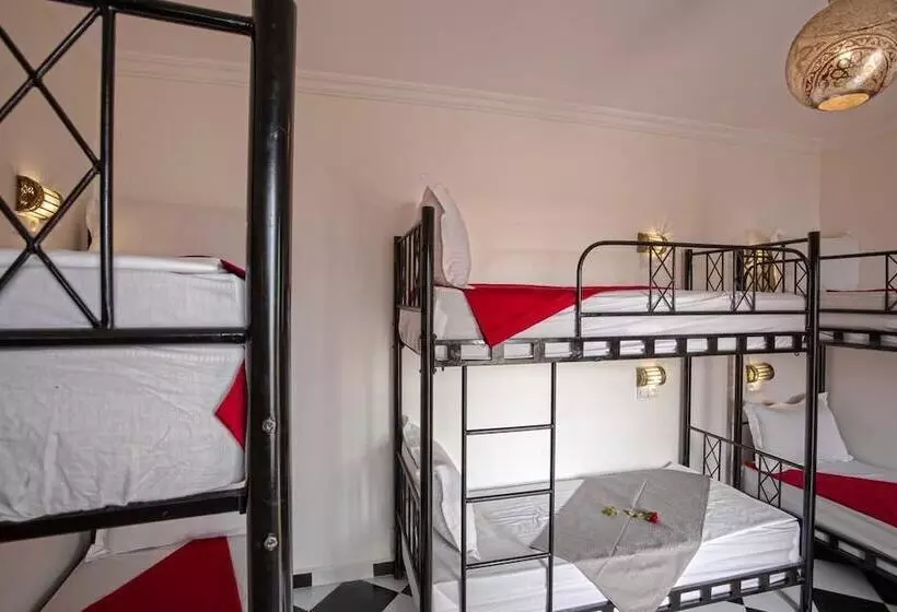 Hostel Amour D Auberge