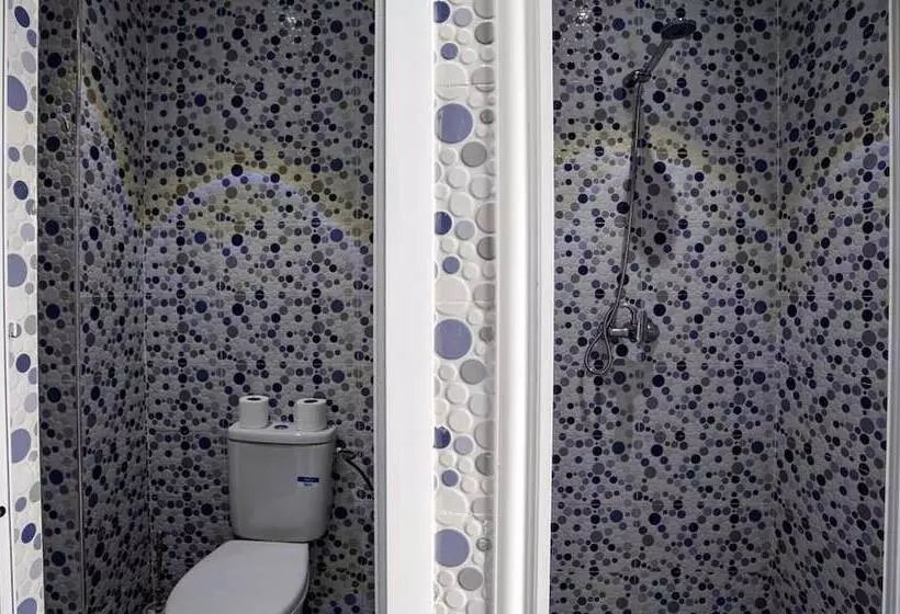 Hostel Amour D Auberge