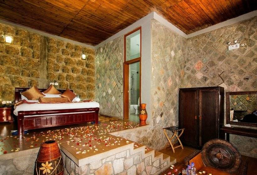 هتل Liesak Resort