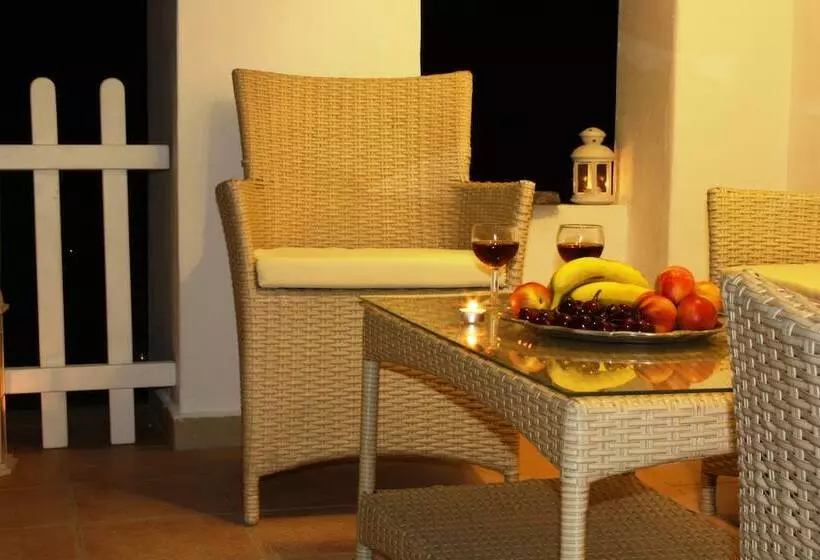 ホテル Mariakis Luxury Studios