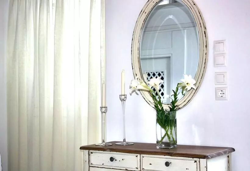 ホテル Mariakis Luxury Studios