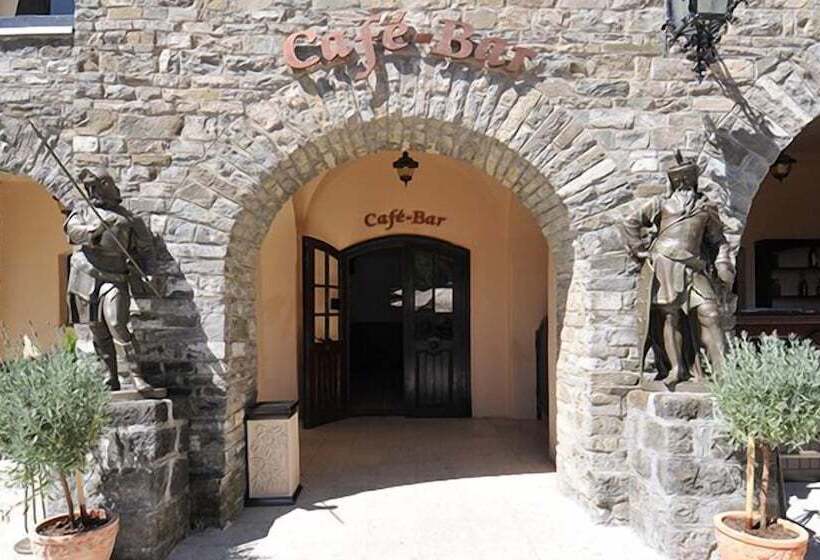 בית מלון כפרי Vila Economat