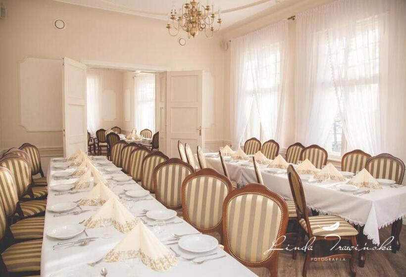 فندق Willa Starosty