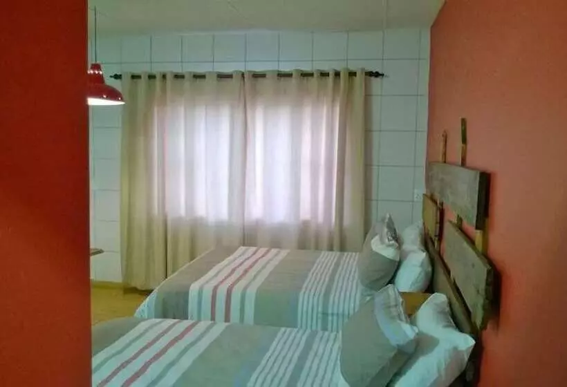 モーテル Colesberg Garage Motor Inn Accommodation