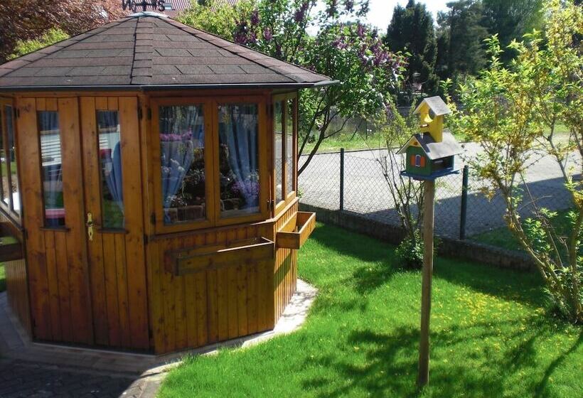 Pensão Gästehaus Alwin Diebold 5 Gehminuten Zum Europapark