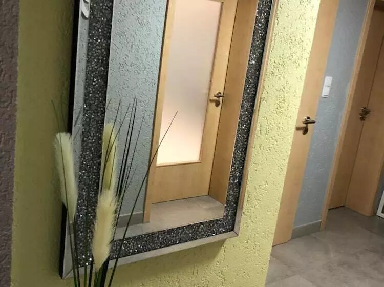 Majatalo Gästehaus Alwin Diebold   5 Gehminuten Zum Europapark