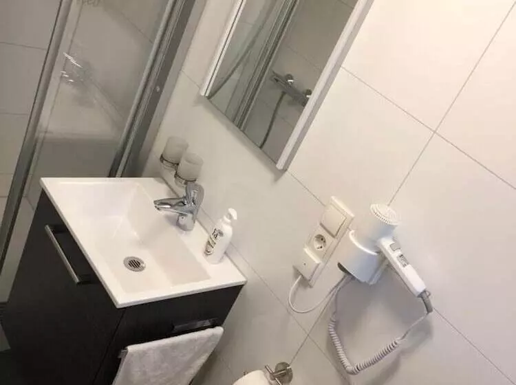 Majatalo Gästehaus Alwin Diebold   5 Gehminuten Zum Europapark