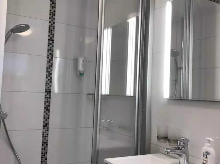 Majatalo Gästehaus Alwin Diebold   5 Gehminuten Zum Europapark