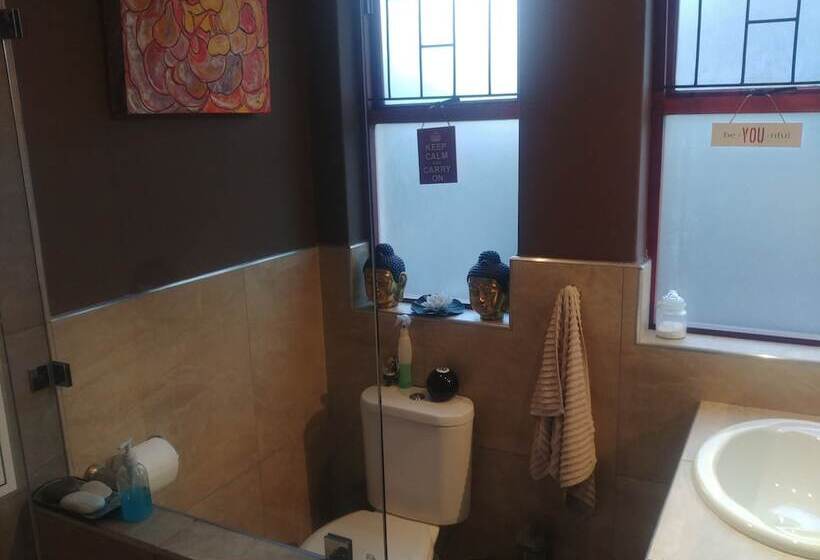 פנסיון Happy Homes Imhoffs Gift