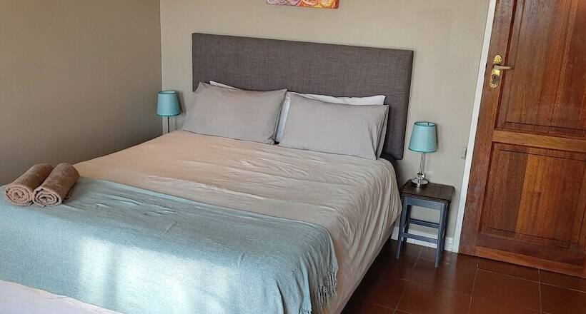 פנסיון Happy Homes Imhoffs Gift