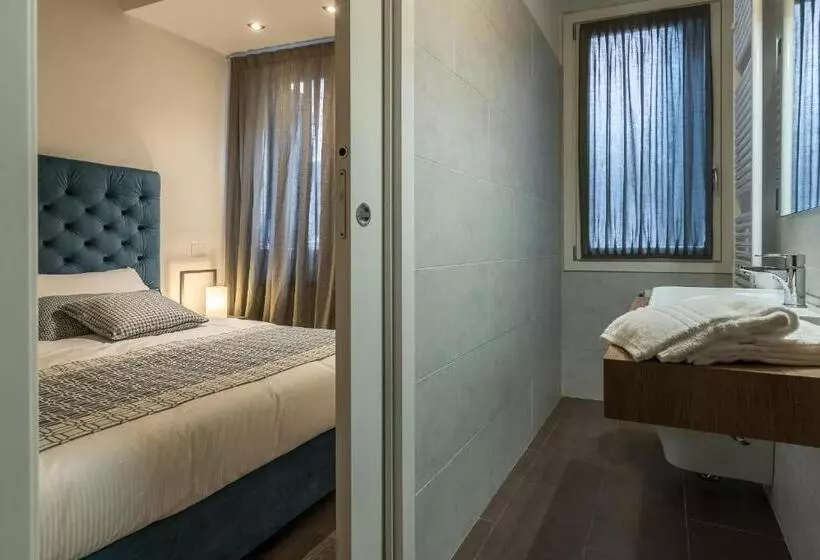 پانسیون La Loggia Della Luna