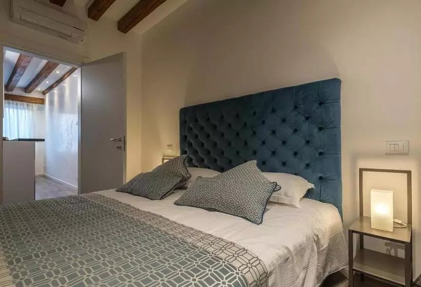 پانسیون La Loggia Della Luna