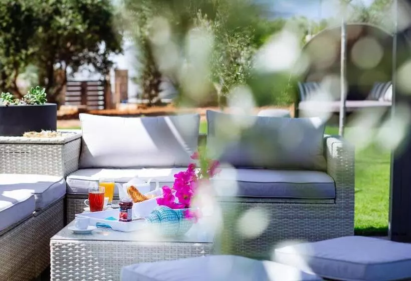 Velvet Breeze Superior Villa