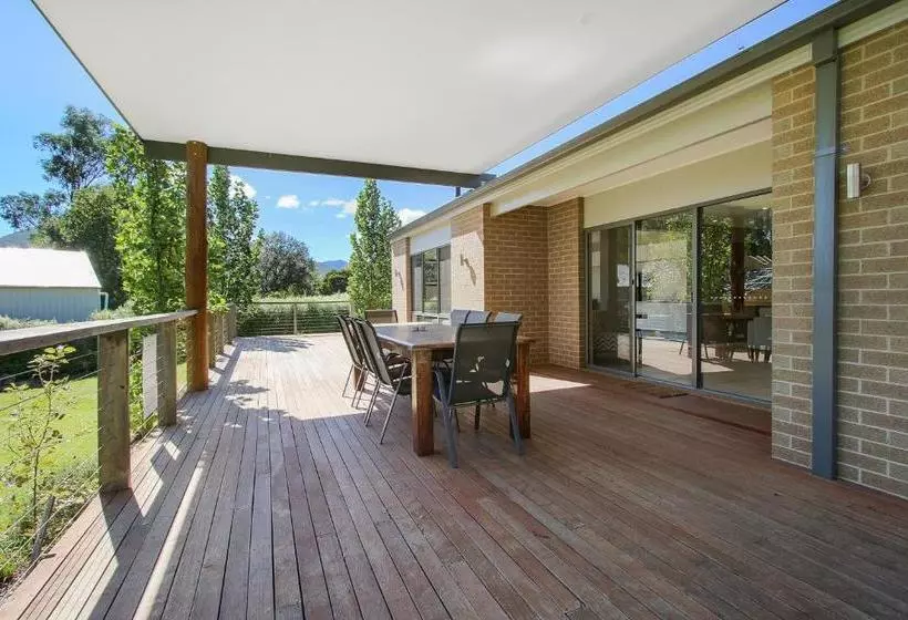 Always Bright  A Bright Escape