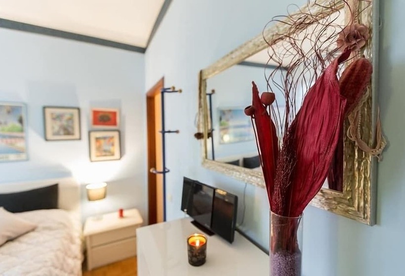 تختخواب و صبحانه Posada Serena