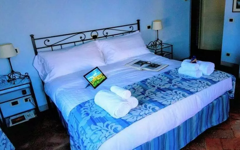 Aamiaismajoitus (B&B) Palazzo Mari