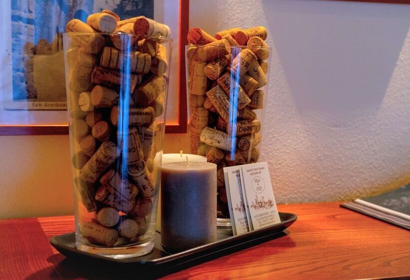 مبيت وإفطار Palazzo Mari