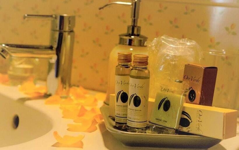 مبيت وإفطار Palazzo Mari