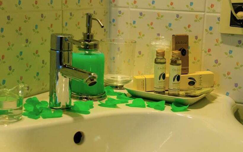 مبيت وإفطار Palazzo Mari