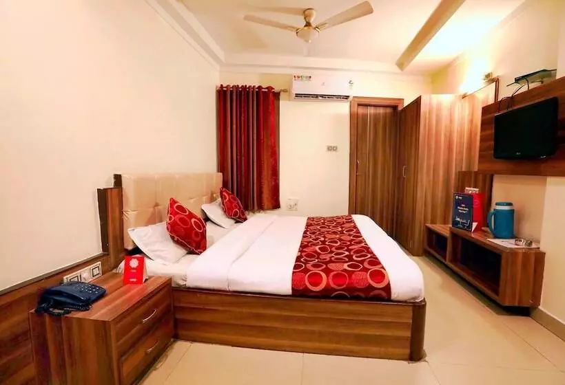 Fabhotel Ct Palace New Market