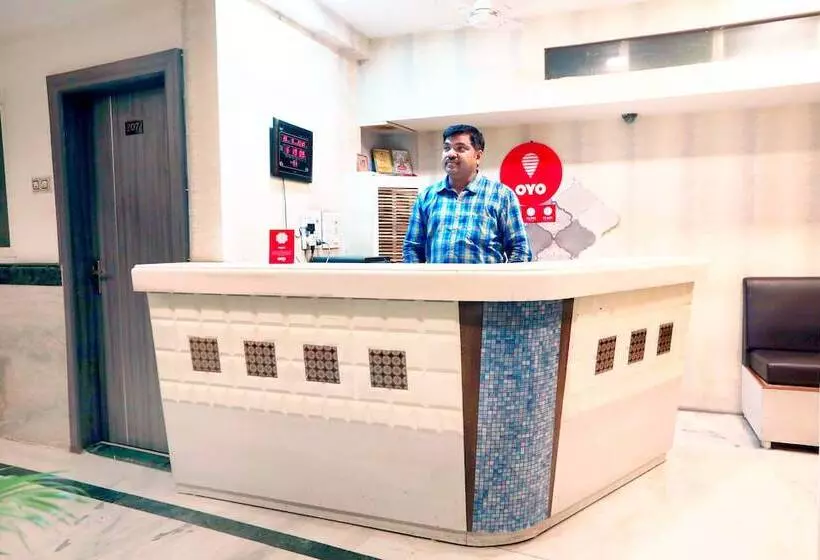 Fabhotel Ct Palace New Market