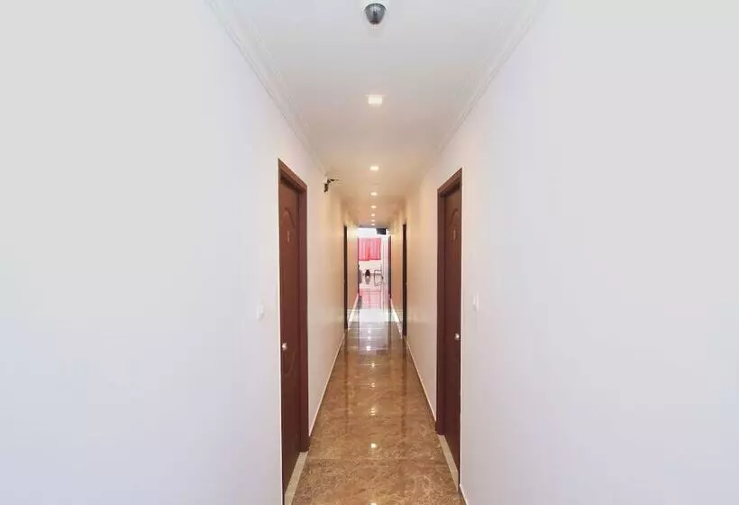 هتل Bouvana Residency