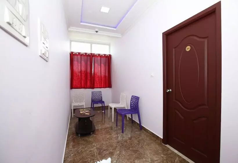 هتل Bouvana Residency