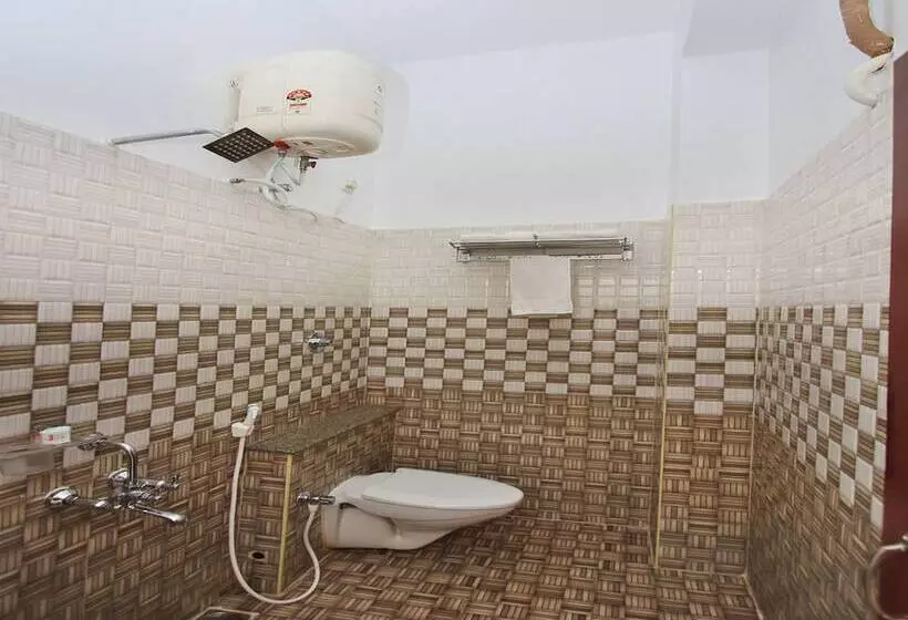 هتل Bouvana Residency