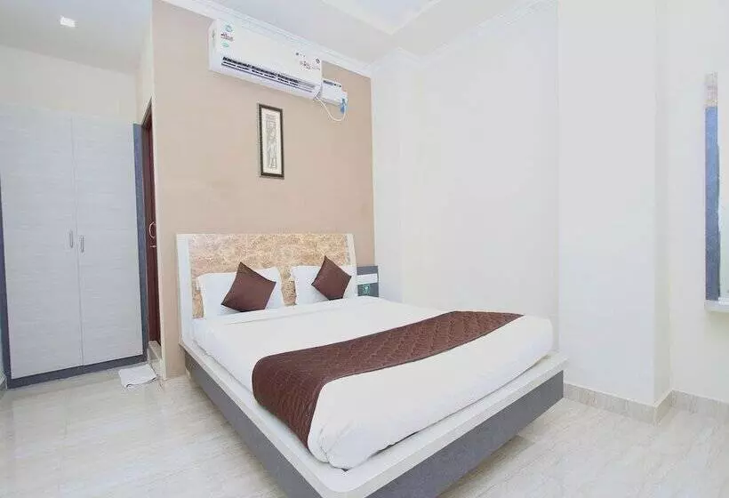 هتل Bouvana Residency