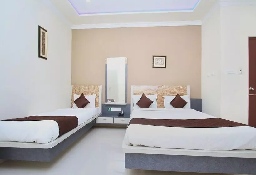 هتل Bouvana Residency