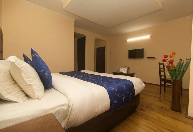 فندق Capital O 9686 Shantiniketan