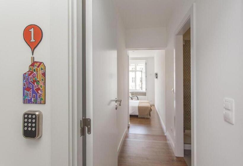 Pension Lisbon Old Town Guest House