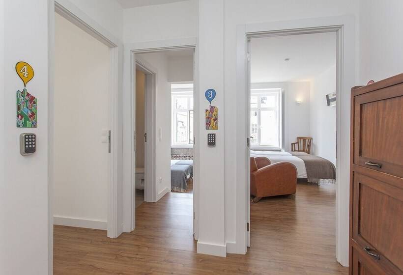 Pension Lisbon Old Town Guest House