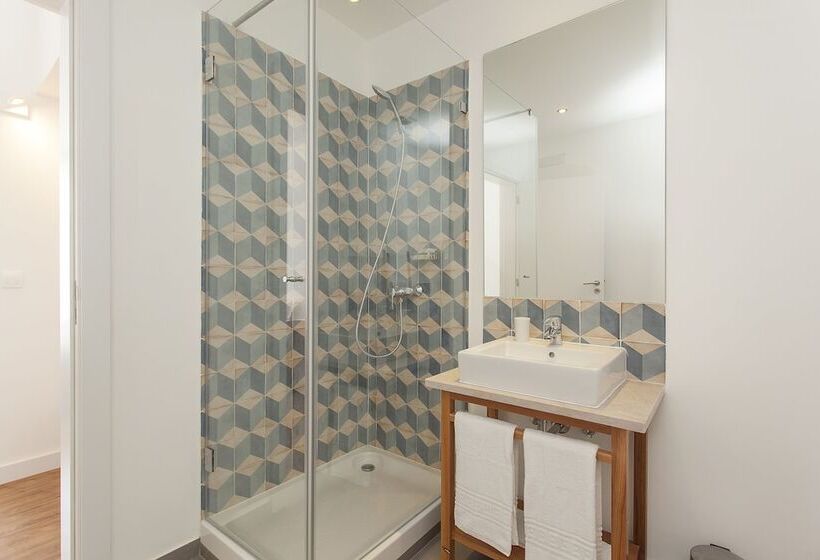 Pension Lisbon Old Town Guest House