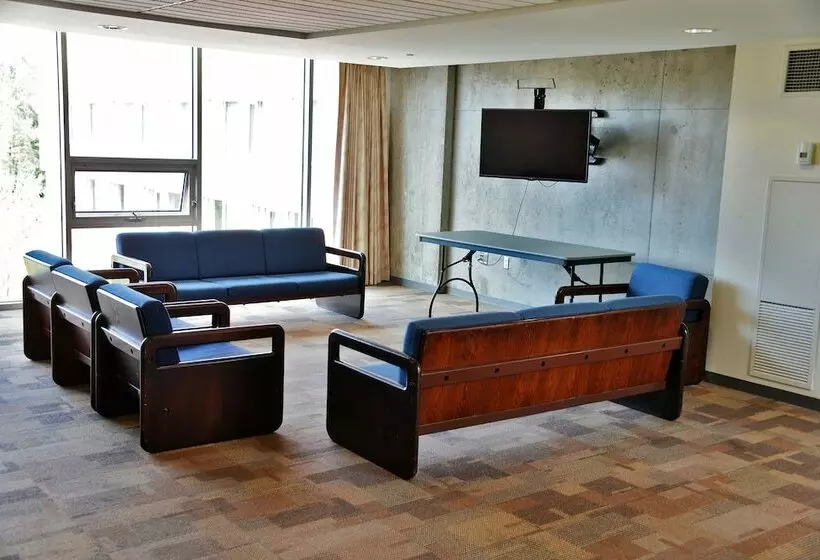 اقامتگاه Carleton University Accommodations