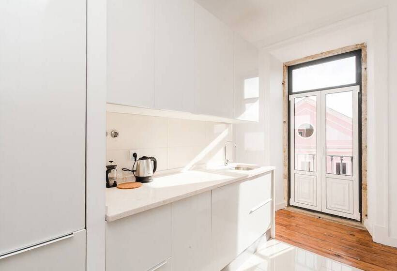 The Lisbon Way Apartments