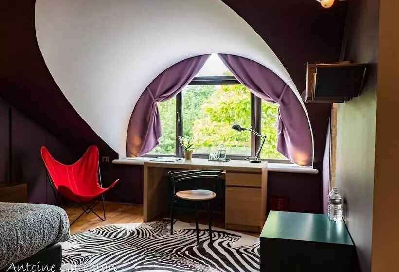 Aamiaismajoitus (B&B) La Petite Bruyere De Renaix