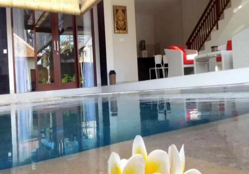ベッドアンドブレックファースト Villa Kalma Canggu