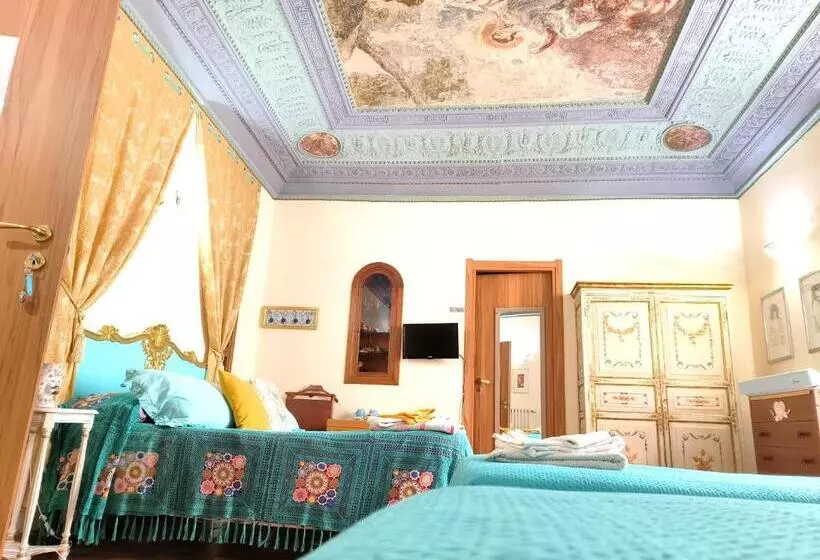 تختخواب و صبحانه Vittorio Emanuele Rooms Di Prinzi