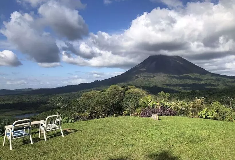 ホテル Arenal Garden Lodge